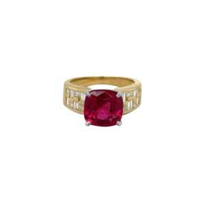 18K Yellow Gold Tourmaline and Diamond Ring