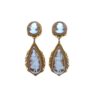 Antique 18K Yellow Gold Cameo Earrings