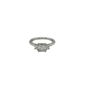 Platinum Diamond Engagement Ring