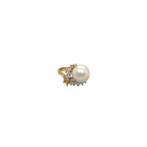 18K Yellow Gold Pearl and Diamond Ring