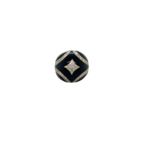 18K Yellow Gold Onyx and Diamond Ring